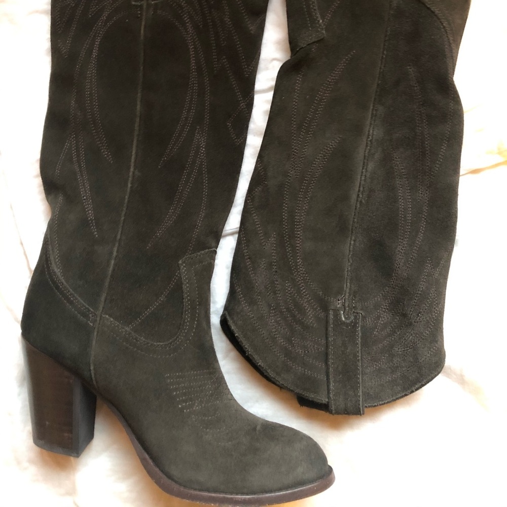 Frye Llana boots